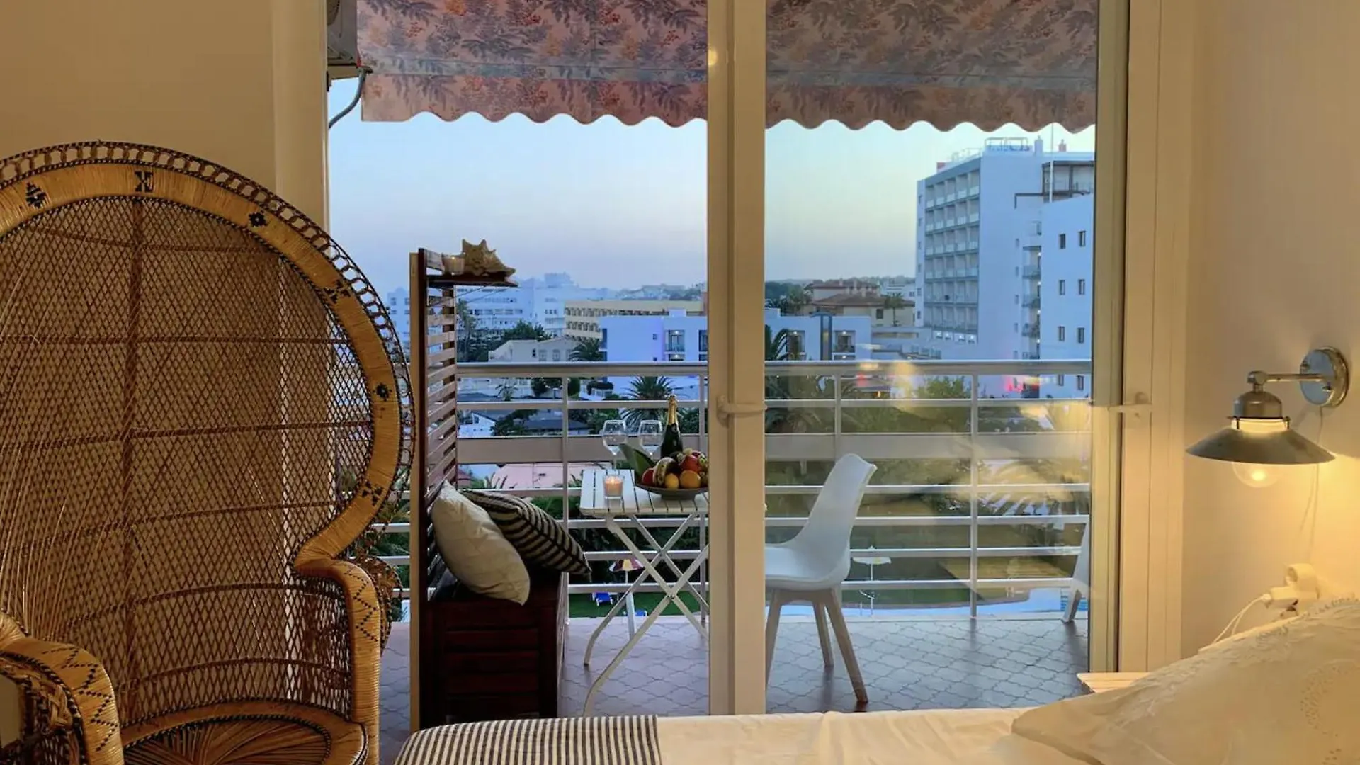 Torre De La Roca Apartment Torremolinos Spain