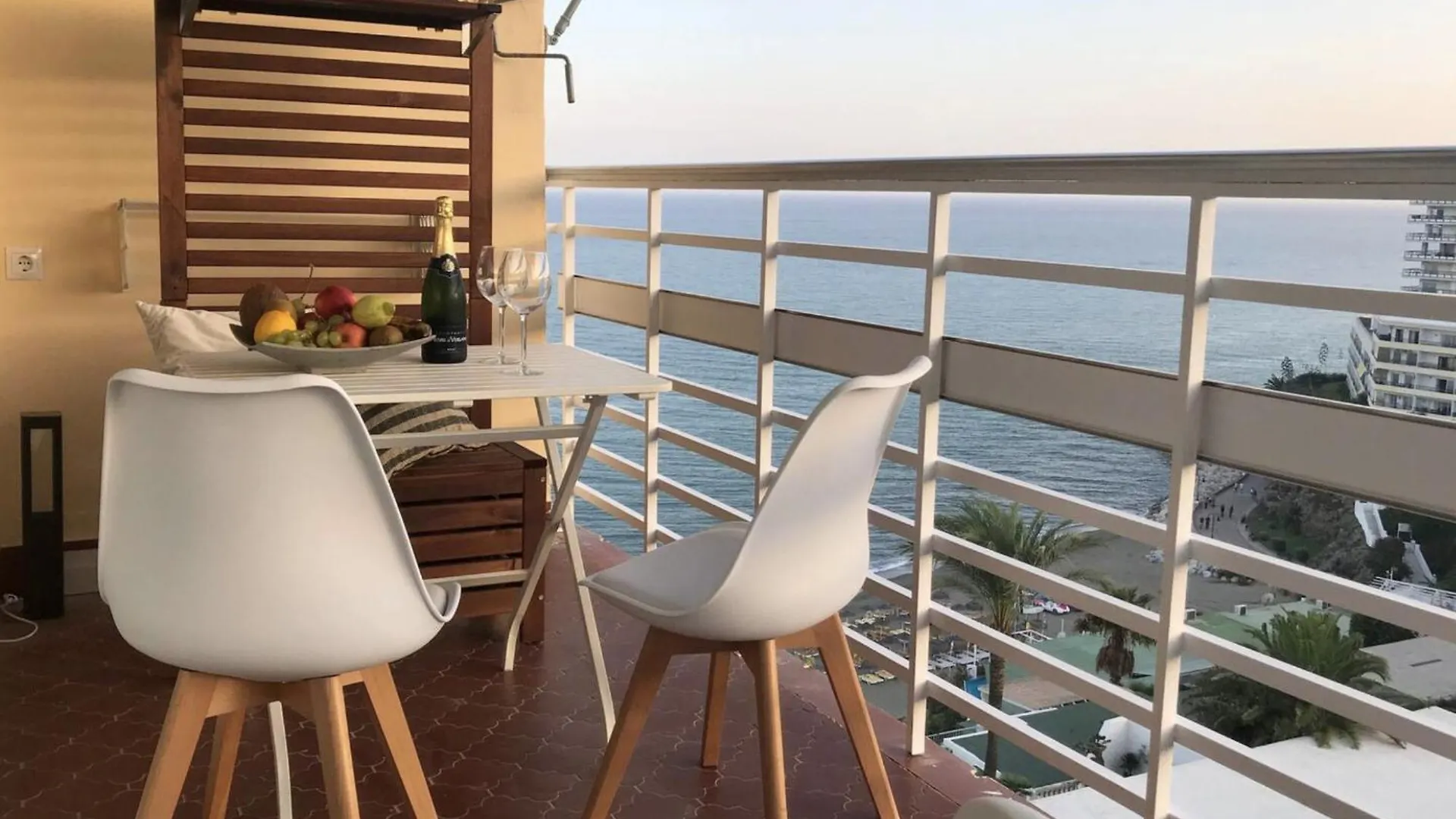 Torre De La Roca Apartment Torremolinos